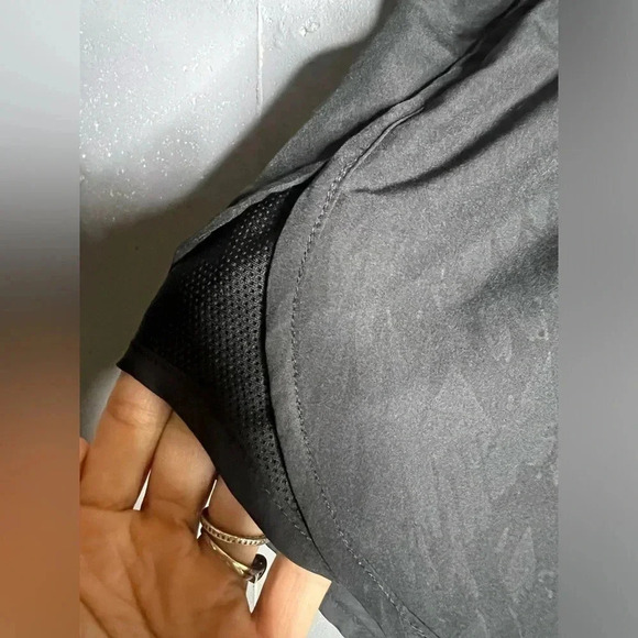 Nike Bundle  Dri-Fit Running Textured Shorts size Medium - Picture 5 of 12